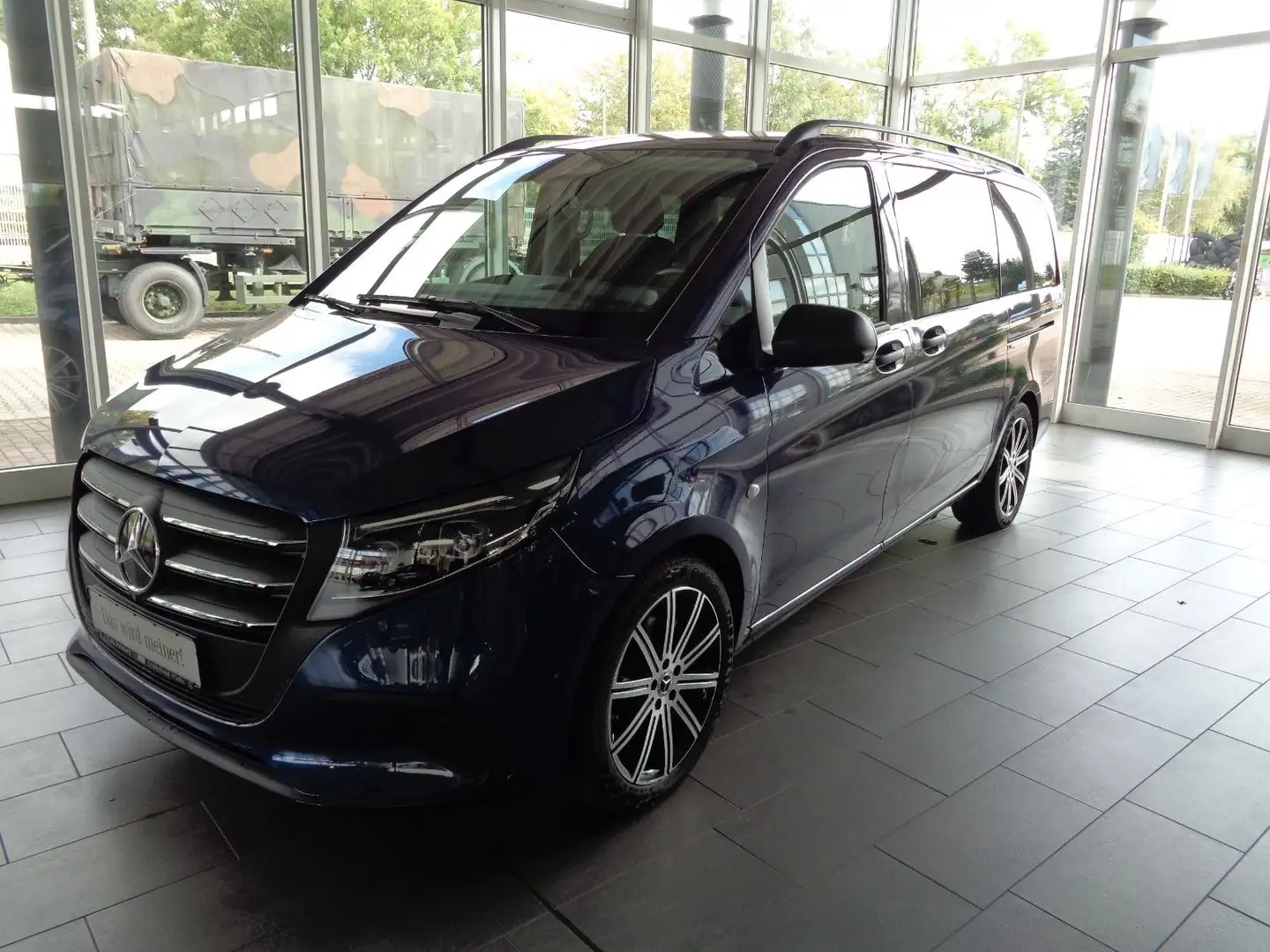 Mercedes-Benz Vito Tourer 124 CDI,NP:110.505,-PANO,AHK,E-TÜR Blau - 1