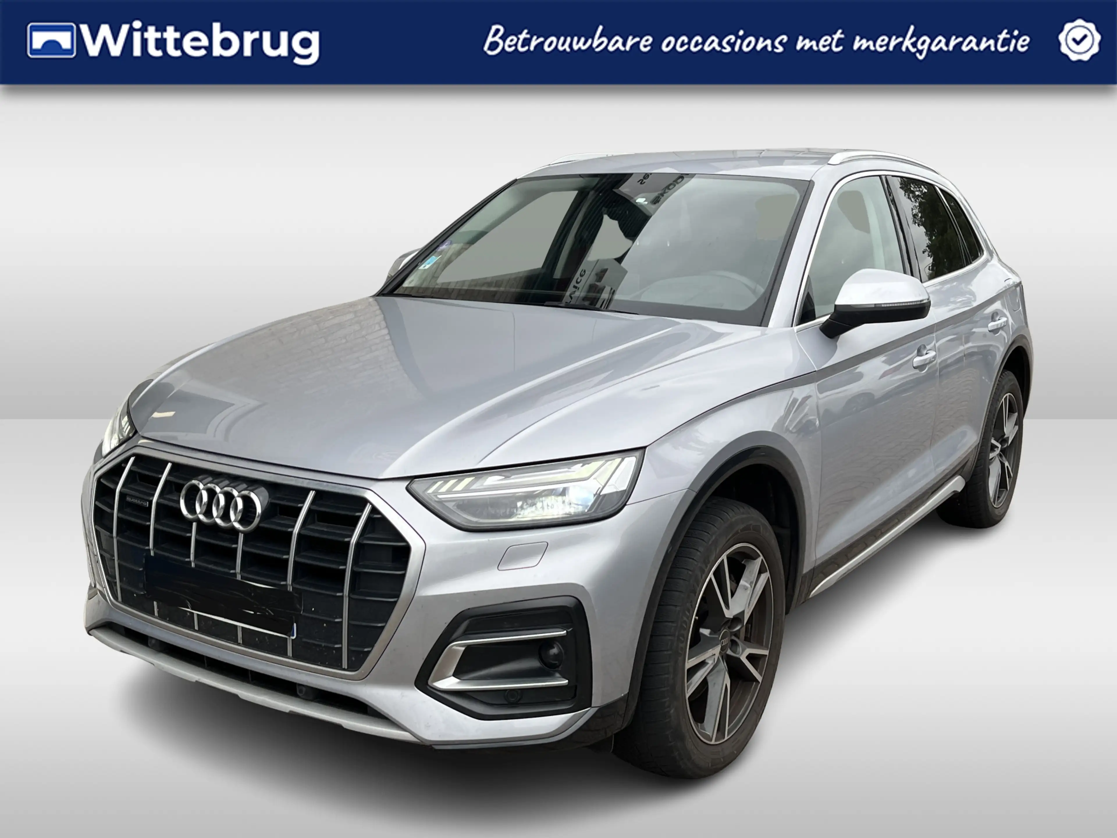 Audi Q5 50 TFSI e Advanced edition / AUTOMAAT/ LEER/ NAVI/