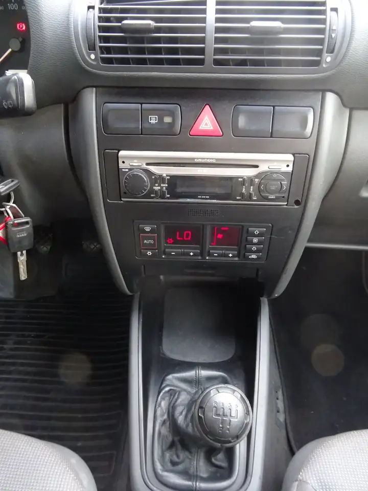 Audi A3 1.6 Attraction, foto 10