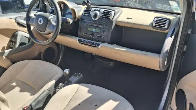 smart Fortwo view 9