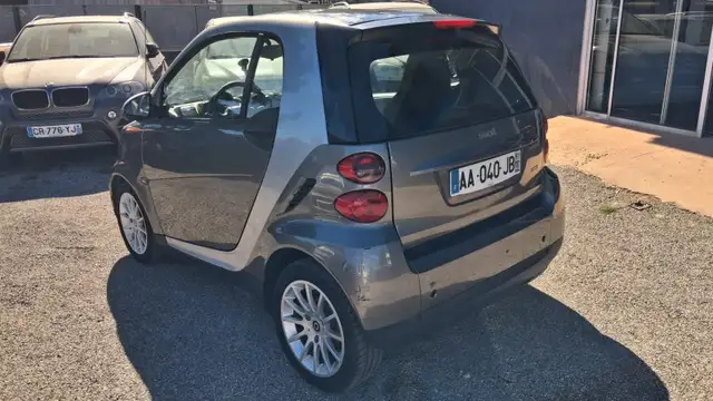 smart Fortwo view 3