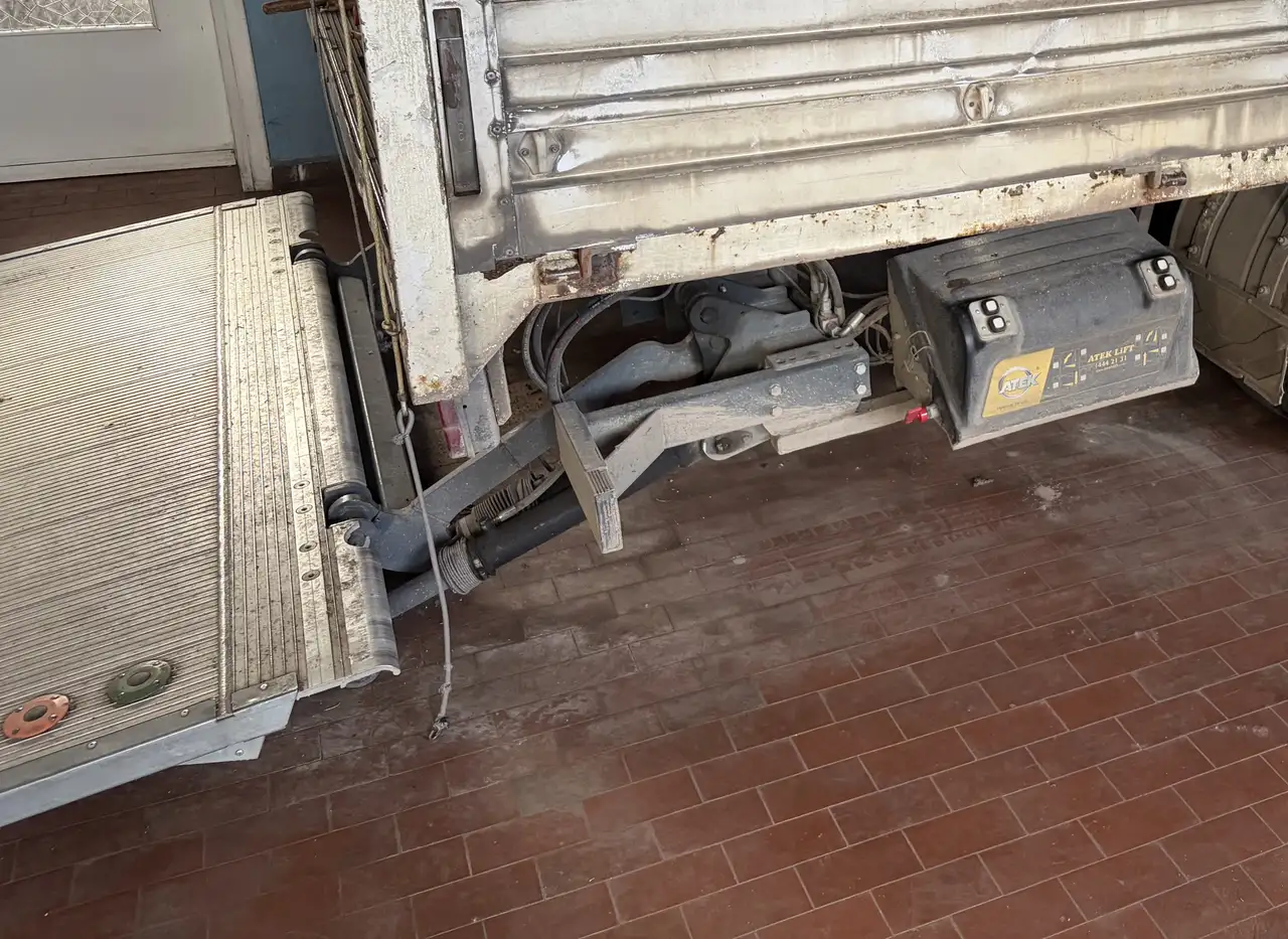 DAF 400, foto 3