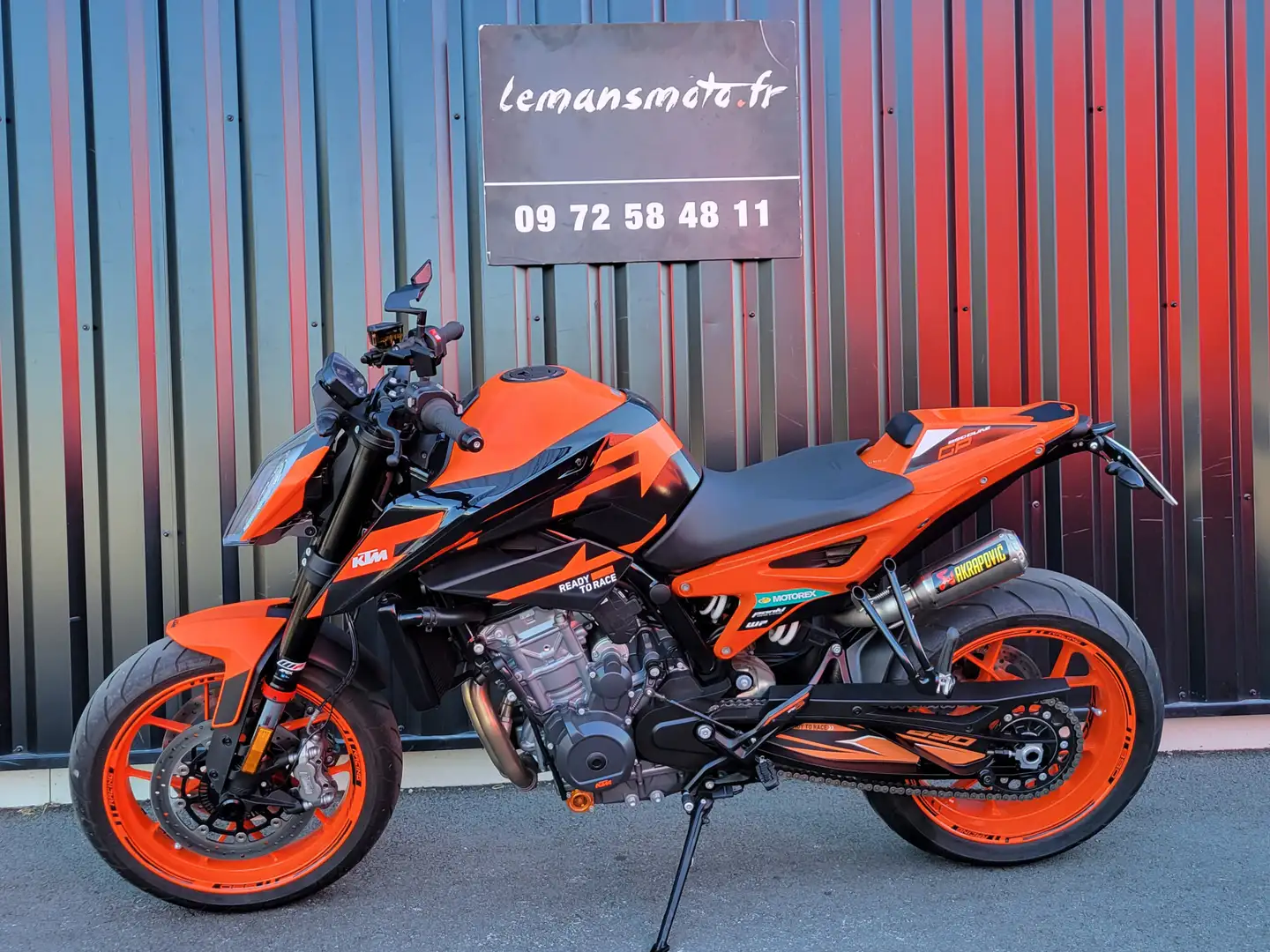 KTM 890 Duke Orange - 1