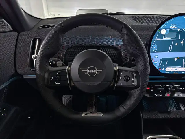 Mini Countryman view 13