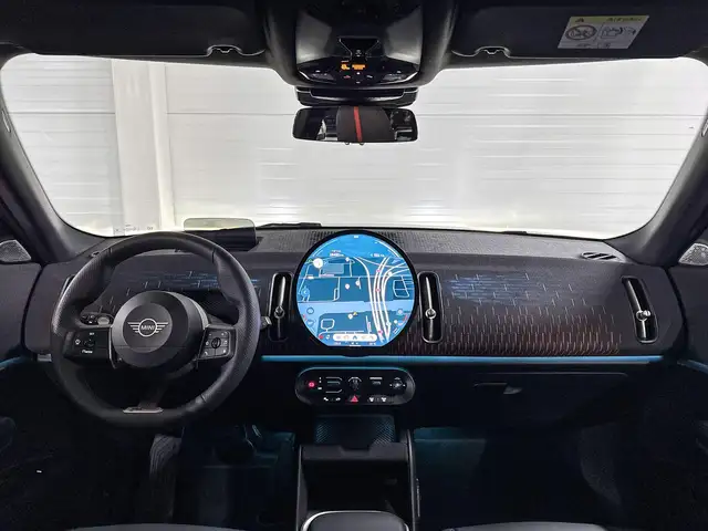 Mini Countryman view 12