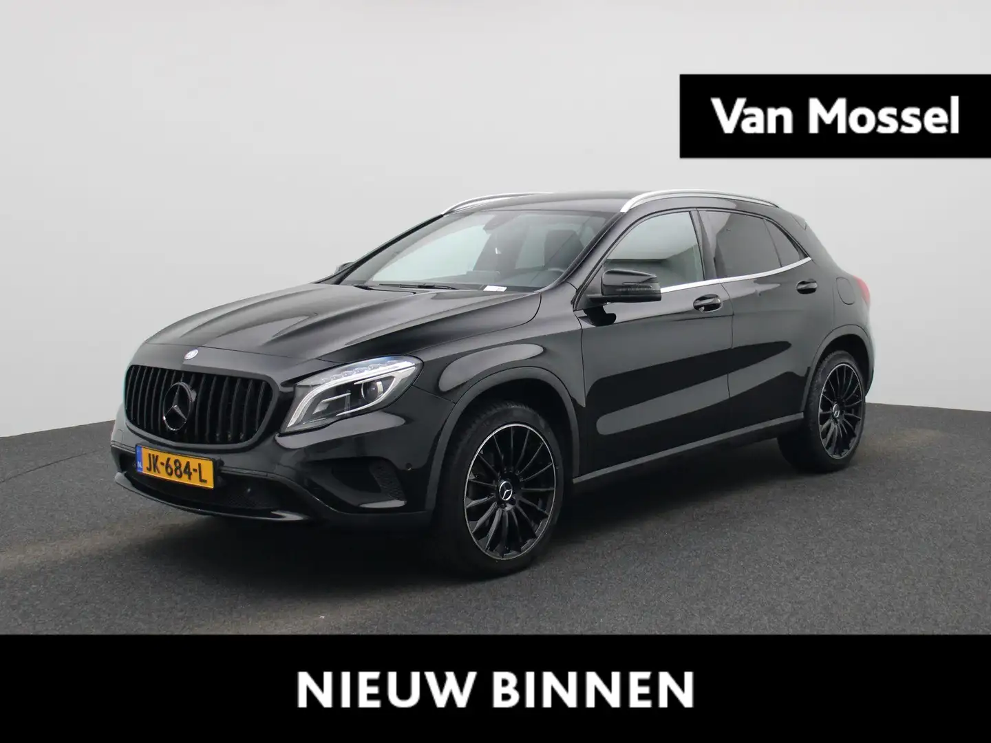Mercedes-Benz GLA 180 Ambition | Airconditioning | Navigatie | Parkeerse Zwart - 1