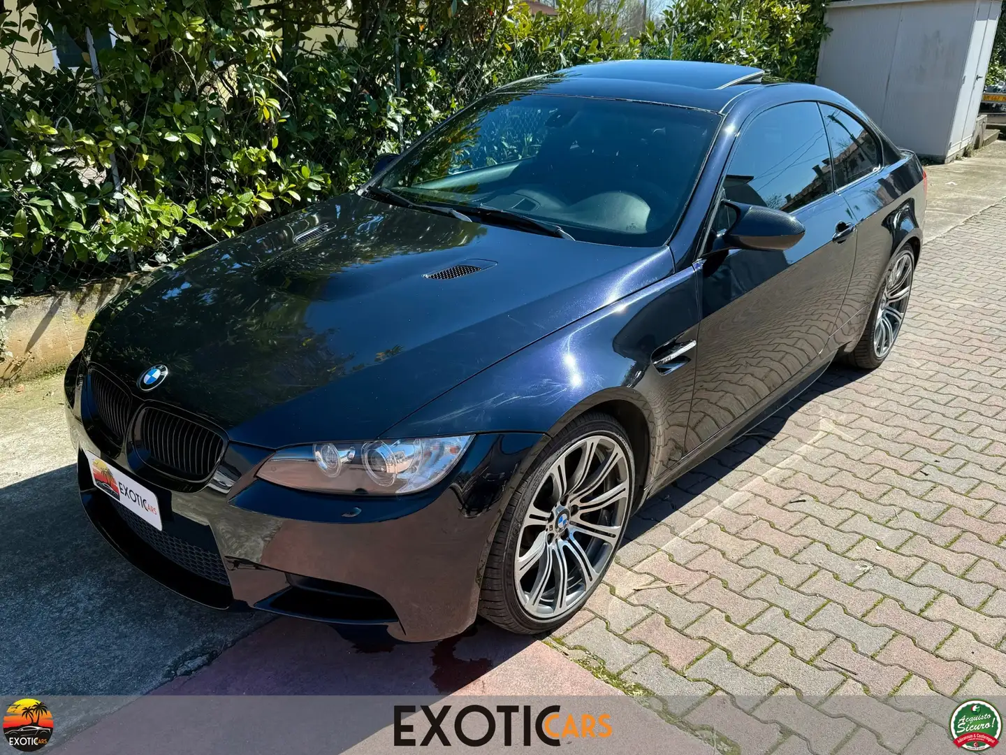 BMW M3 e92 Coupè Blau - 1
