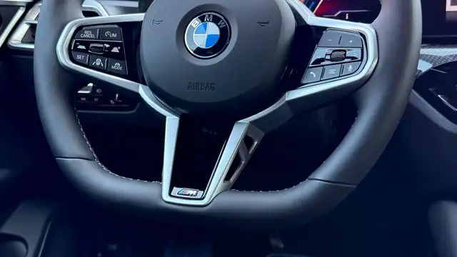 BMW i4 Gran Coupe xDrive M60 83,9kWh Ansicht 28