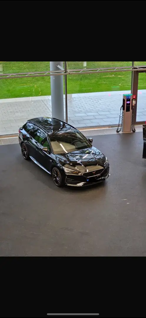 CUPRA Leon Sportstourer 2.0 TSI 4Drive DSG VZ CUP - 2