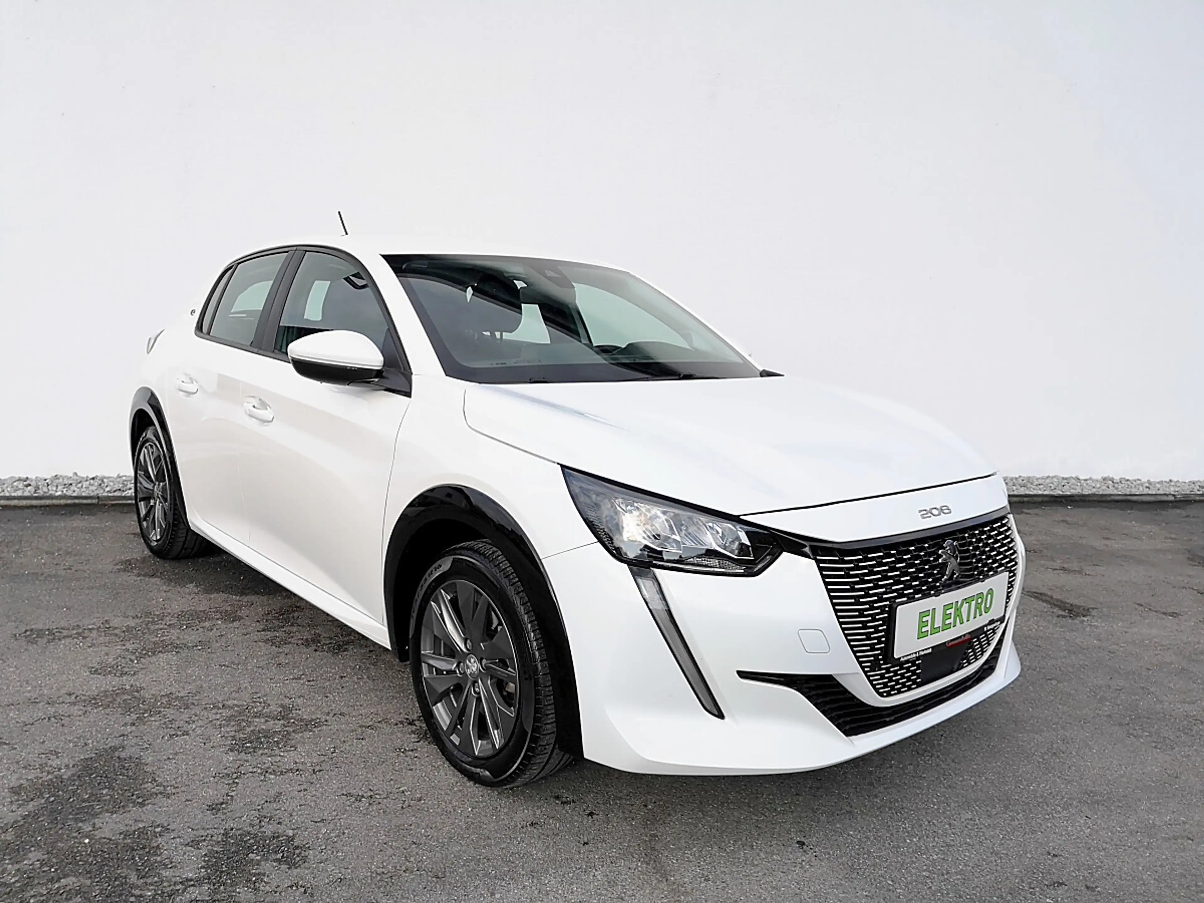 Peugeot e-208 50kWh Active Business "NAVI" — photo 4
