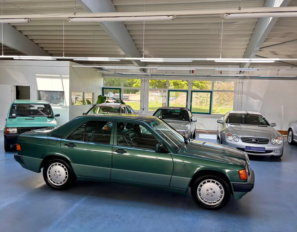 Mercedes-Benz 190 2.6 Schalter Leder Klima kein Rost, foto 3