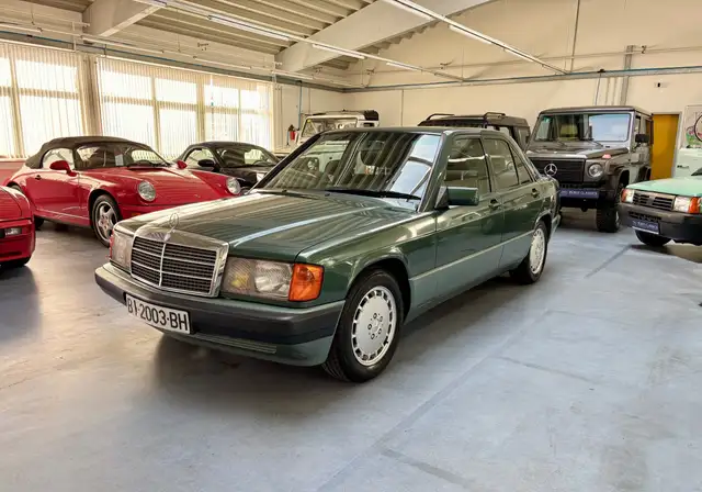 Mercedes-Benz 190 2.6 Schalter Leder Klima kein Rost