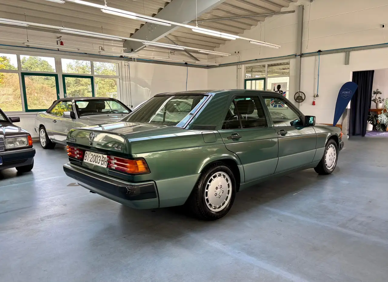 Mercedes-Benz 190 2.6 Schalter Leder Klima kein Rost, foto 4