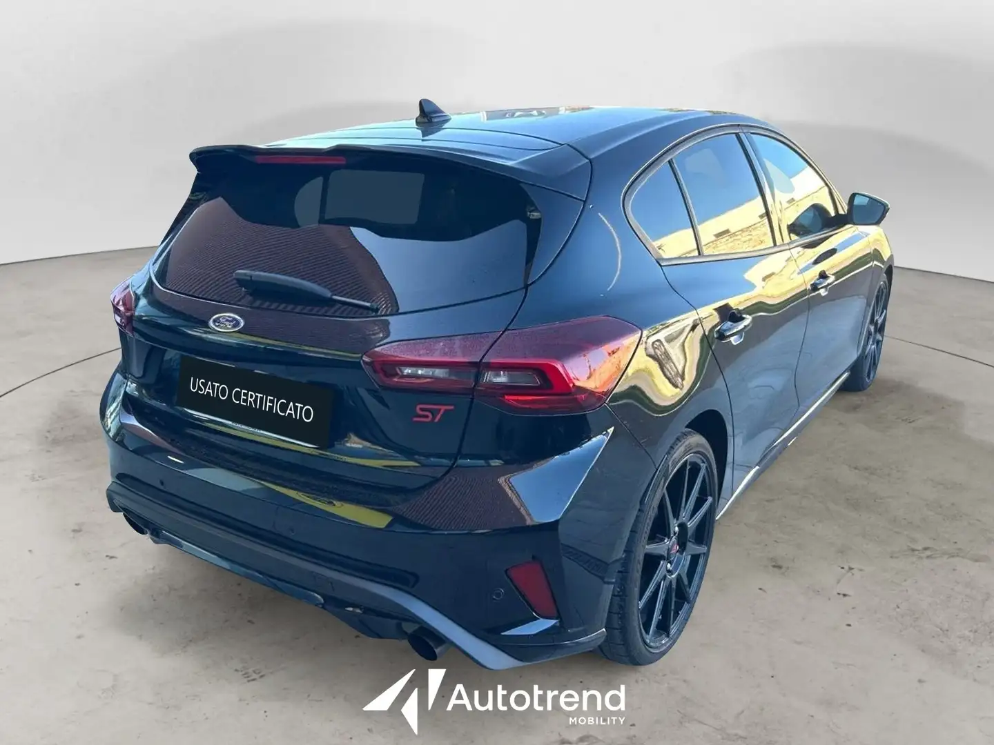 Ford Focus 2.3 EcoBoost 280 CV ST 5 Porte Negro - 2