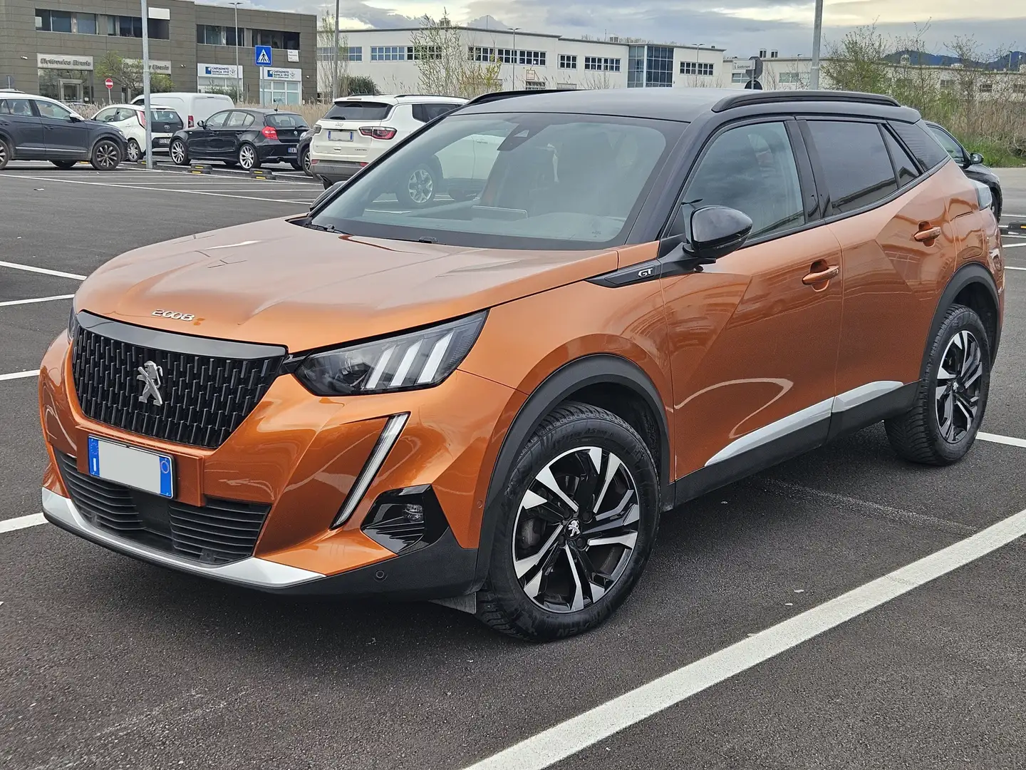 Peugeot 2008 1.5 bluehdi GT s Arancione - 1