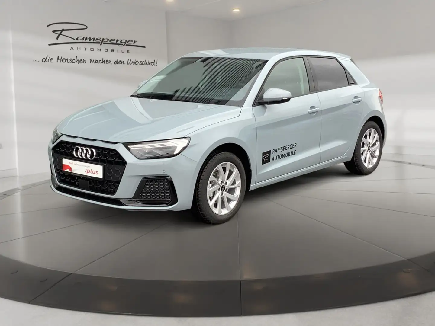 Audi A1 Advanced 25 TFSI LED Kamera SHZ Grau - 2