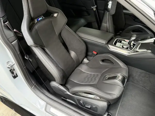 BMW M4 view 28