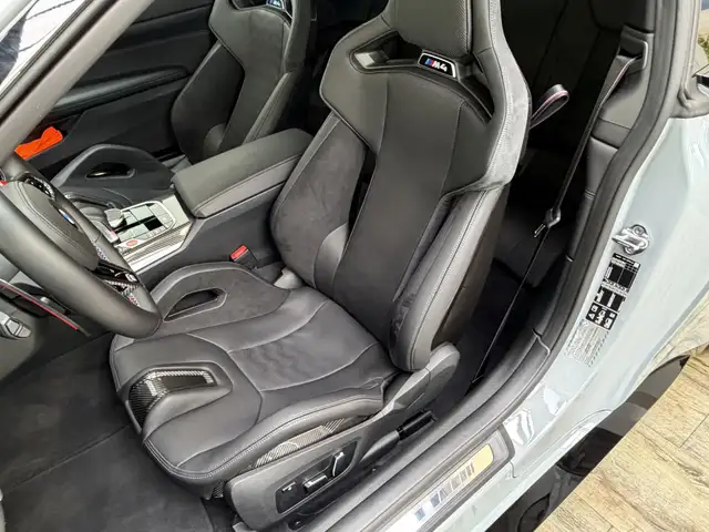 BMW M4 view 13