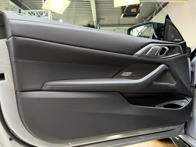 BMW M4 view 17