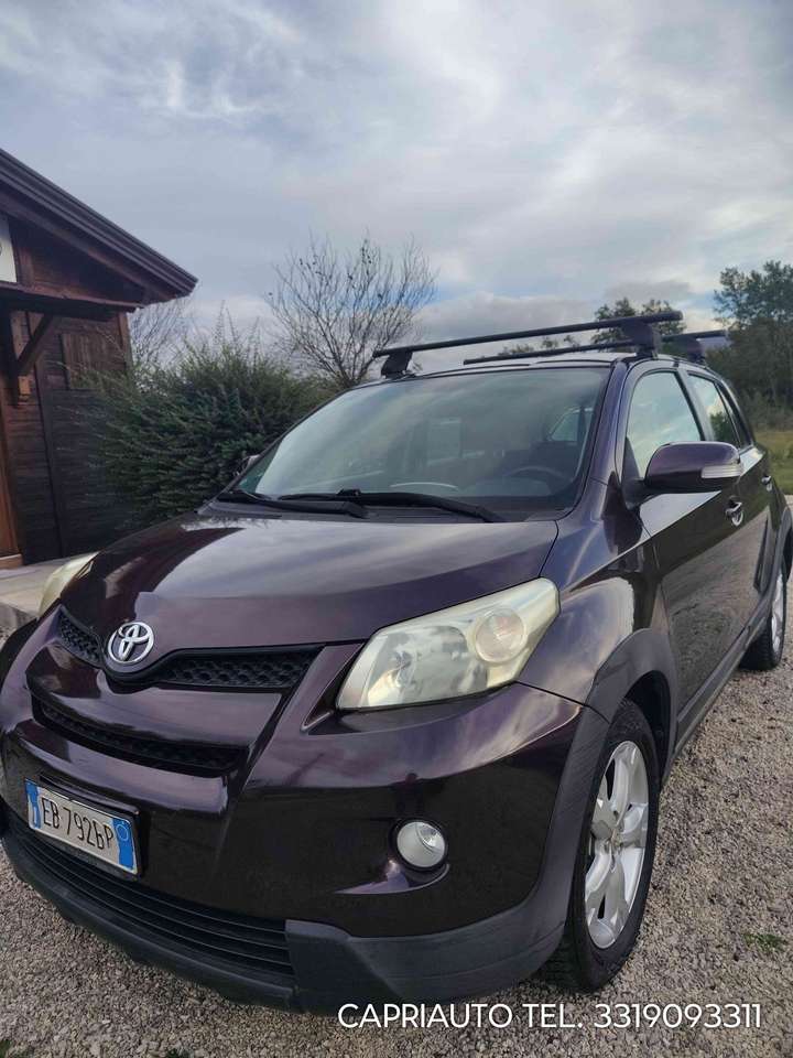 Toyota Urban Cruiser 1.4 d-4d Luxury Awd