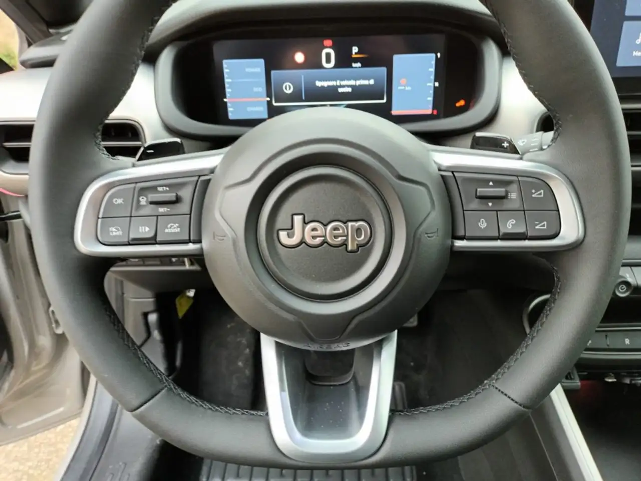 Jeep Avenger 1200 E-HYBRID SUMMIT 110CV AUTOM PACK WINTER PELLE 16