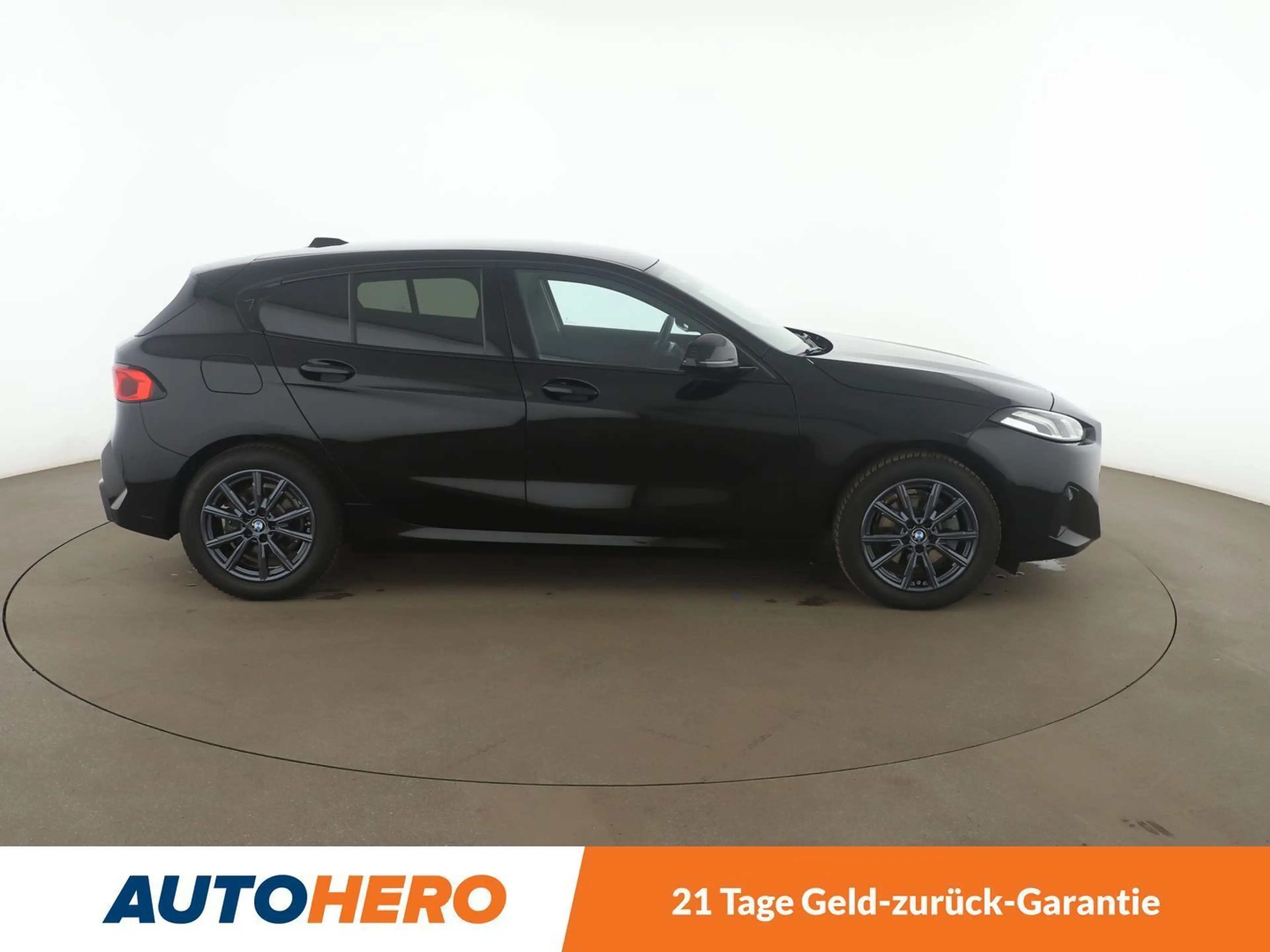 BMW 120 120 Mild-Hybrid Aut.*NAVI*LED*TEMPO*CAM*SHZ*ALU* — photo 7