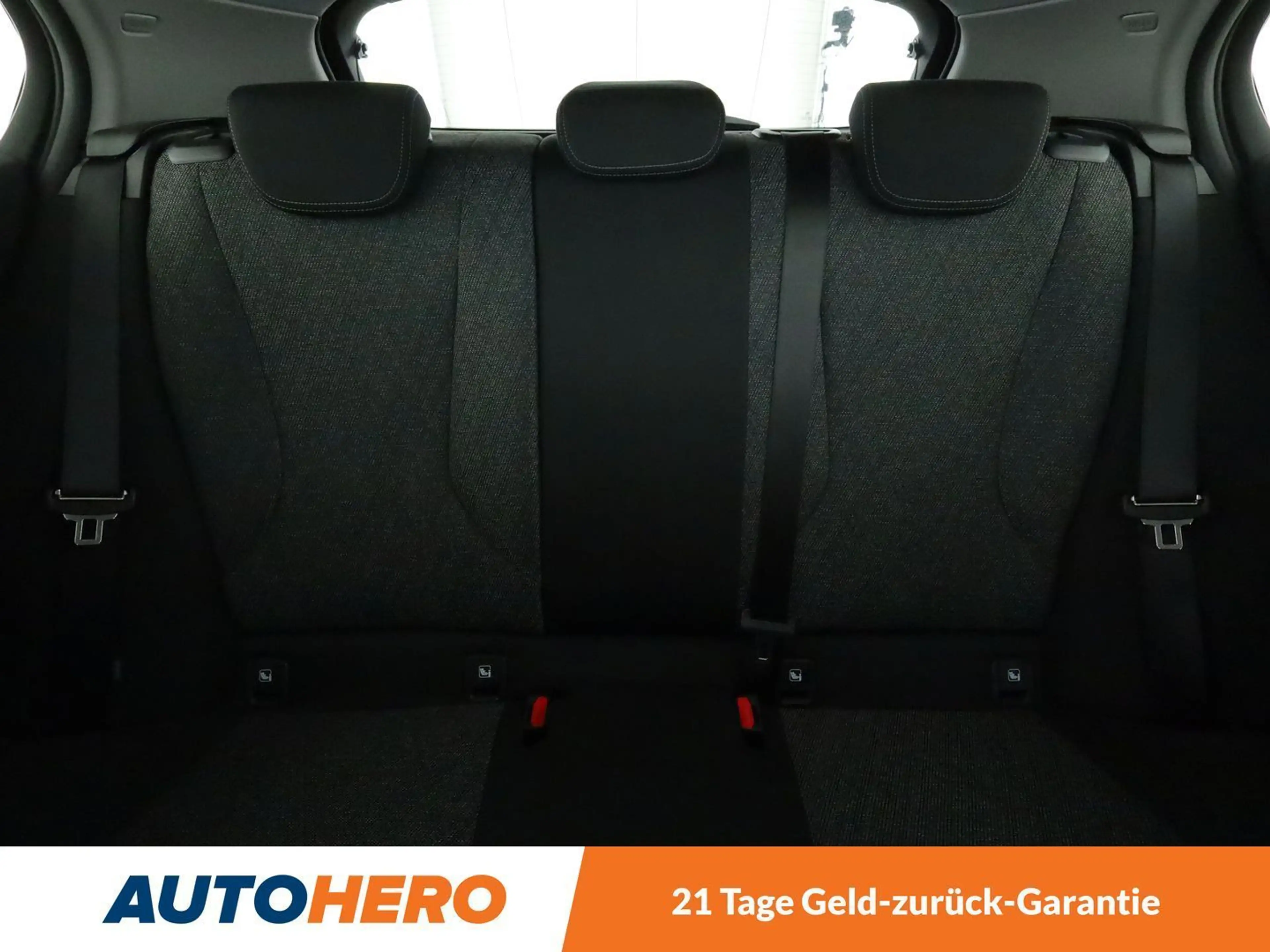 BMW 120 120 Mild-Hybrid Aut.*NAVI*LED*TEMPO*CAM*SHZ*ALU* — photo 15