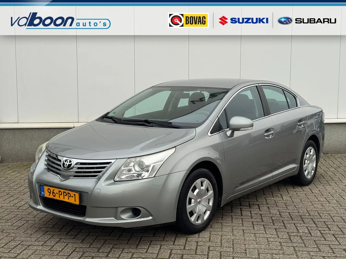Toyota Avensis 1.6 VVTi Comfort | Clima | Park.Sens | Trekhaak Gri - 1