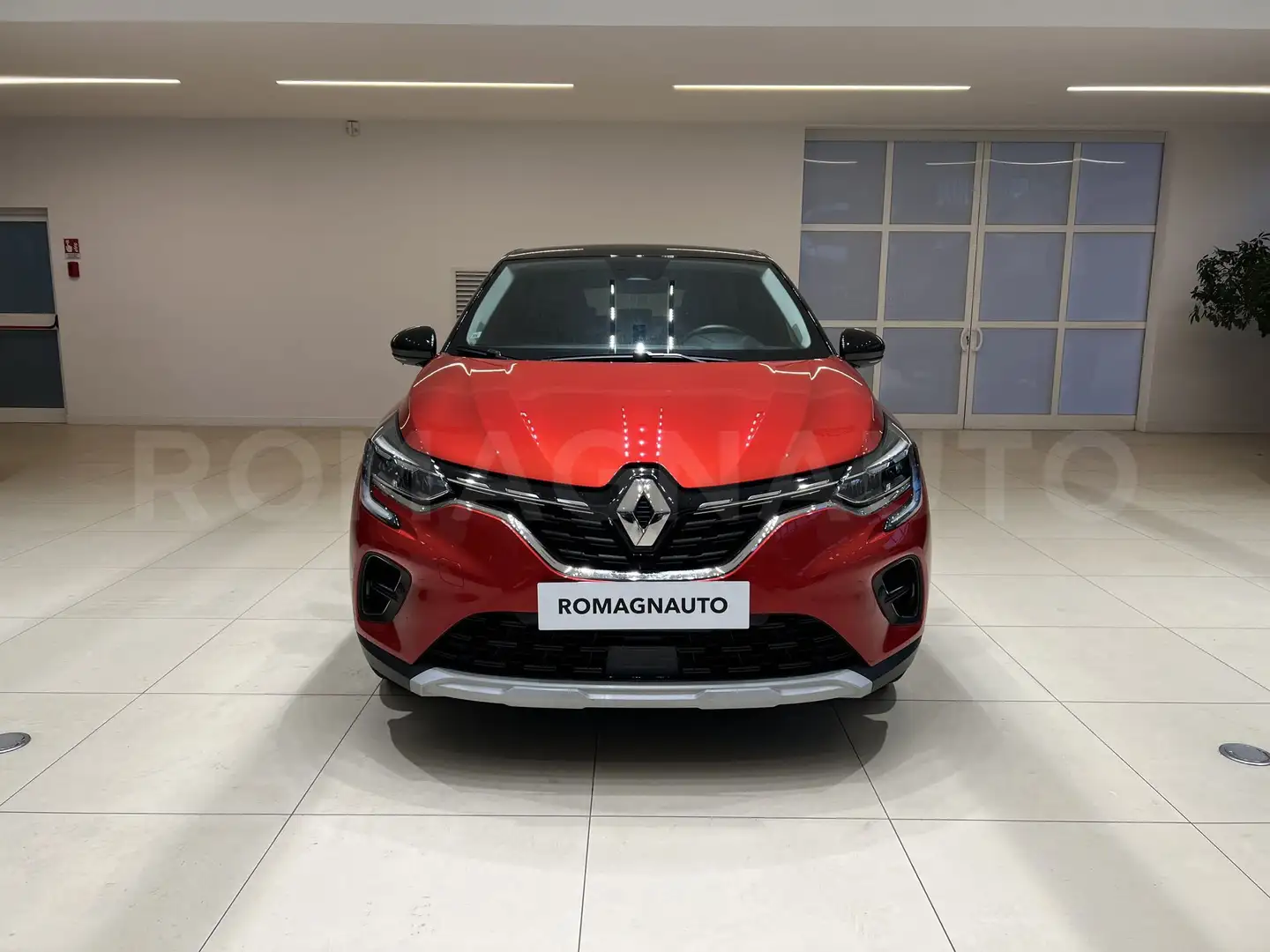 Renault Captur Captur TCe 100 CV GPL FAP Intens Rojo - 2