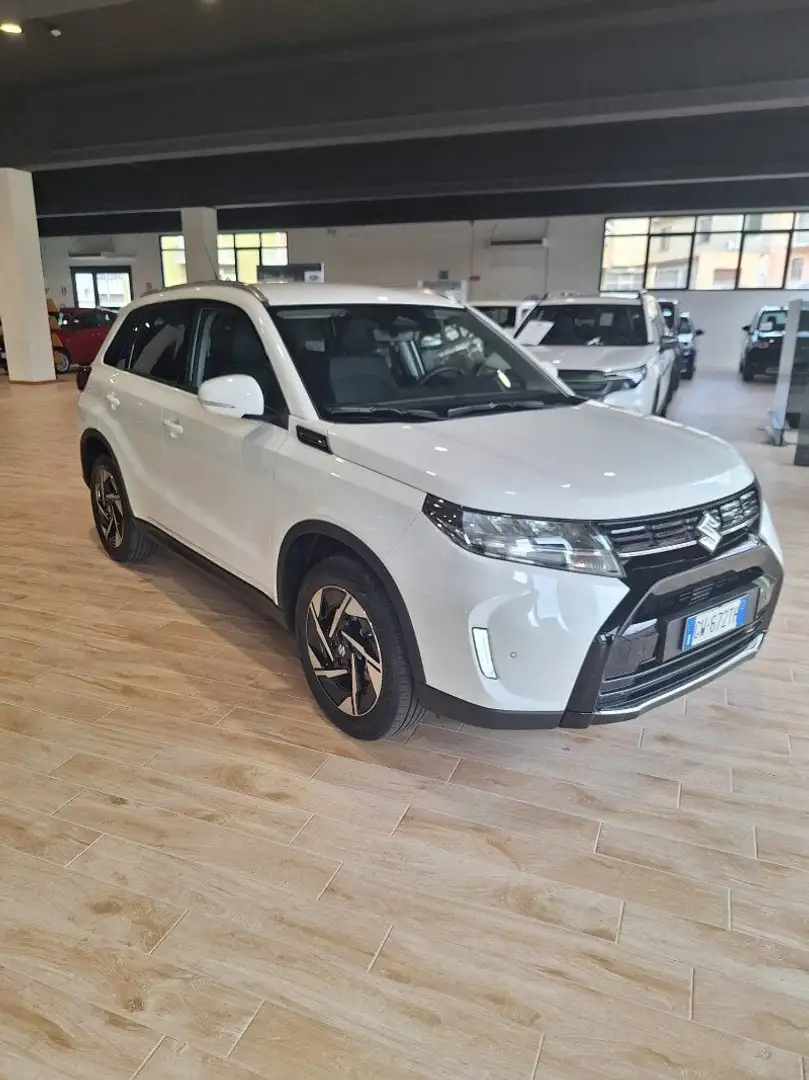 Suzuki Vitara Vitara 1.4 Hybrid Top Blanc - 1