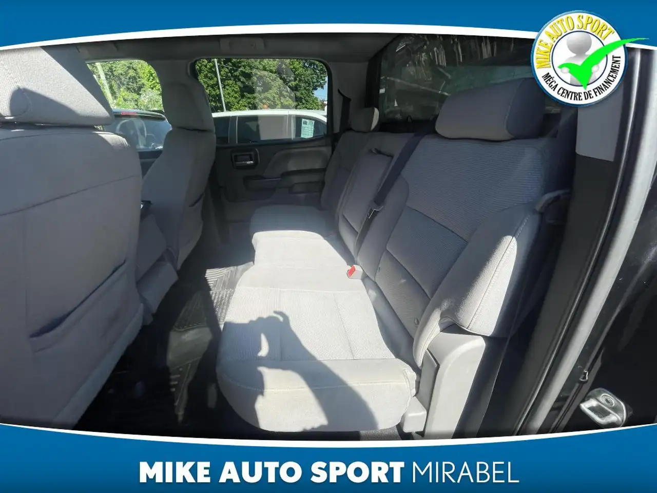 Chevrolet Silverado 1500 photo Chevrolet Silverado 1500