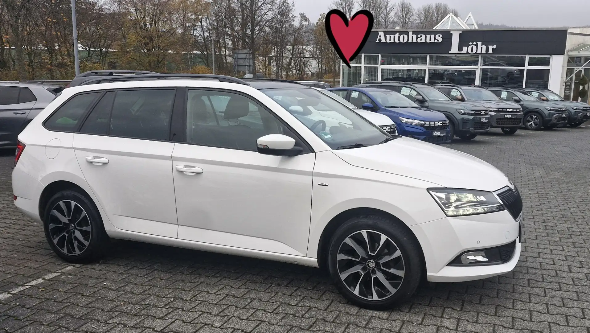 Skoda Fabia Panoramadach/Sitzheizung/ PDC Vorne + Himten Weiß - 1