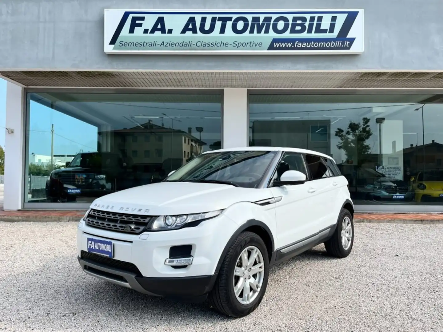 Land Rover Range Rover Evoque 2.2 TD4 5p. Prestige Autom. Bianco - 1