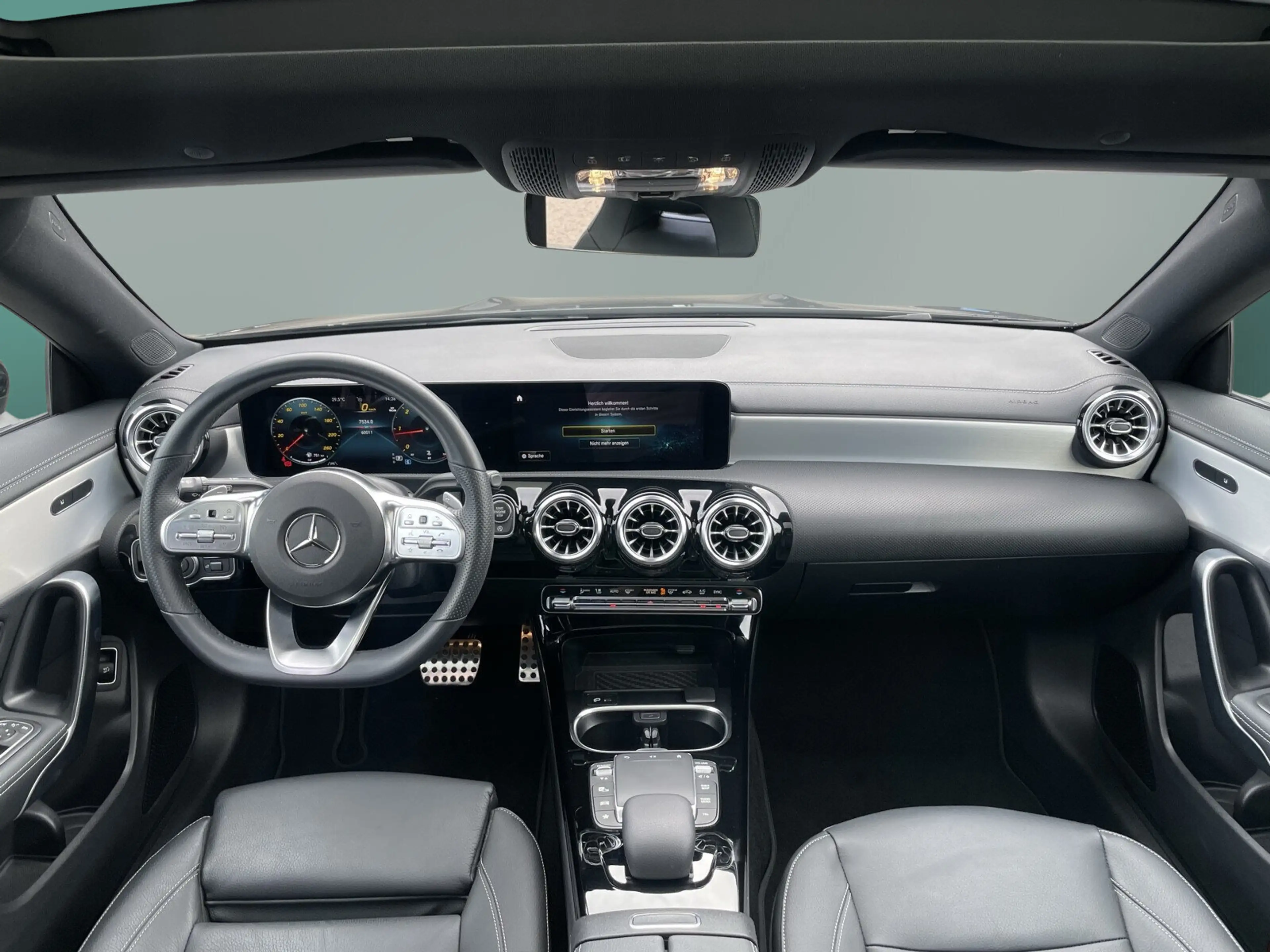Mercedes-Benz CLA 220 CLA 220 d SB AMG*NIGHT*19*PANO*KAM*MLED*LEDER* — photo 10