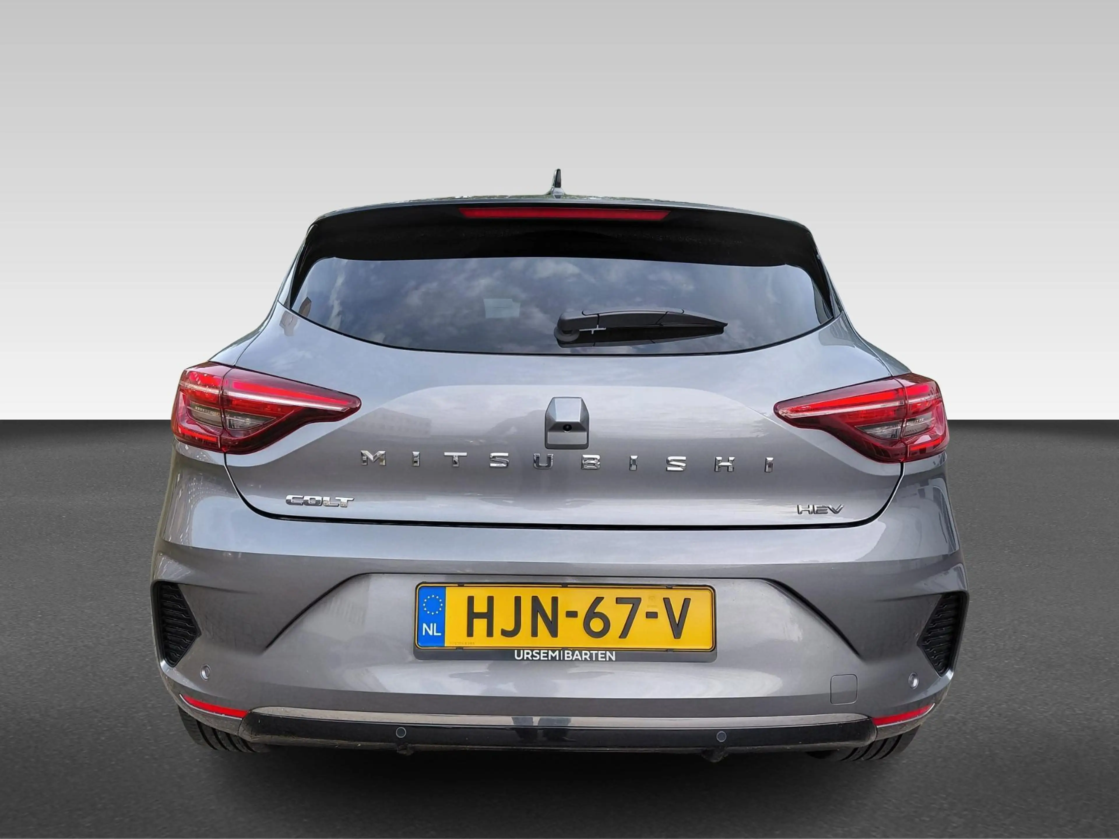 Mitsubishi Colt 1.6 HEV Instyle — photo 10