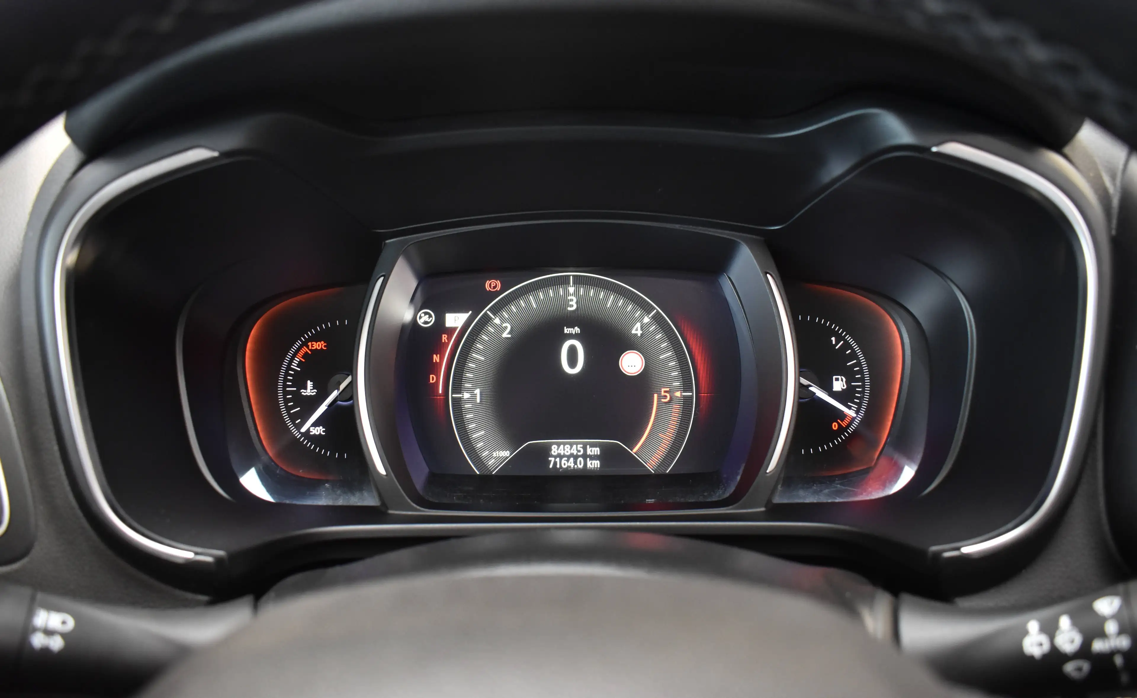 Renault Koleos Koleos 2.0 dCi Initiale Paris X-Tronic — photo 14