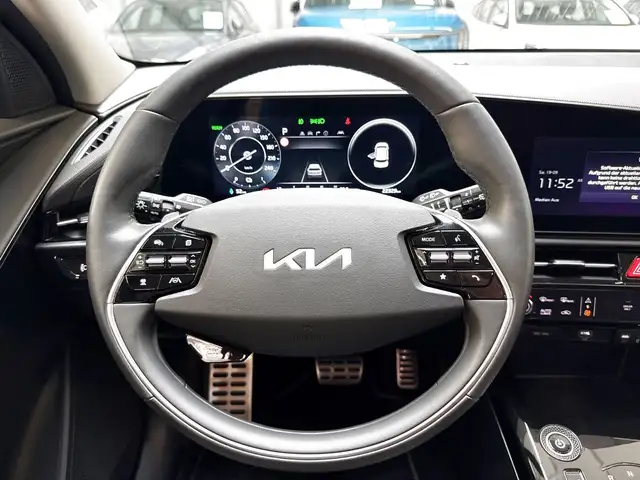 Kia E-Niro view 10