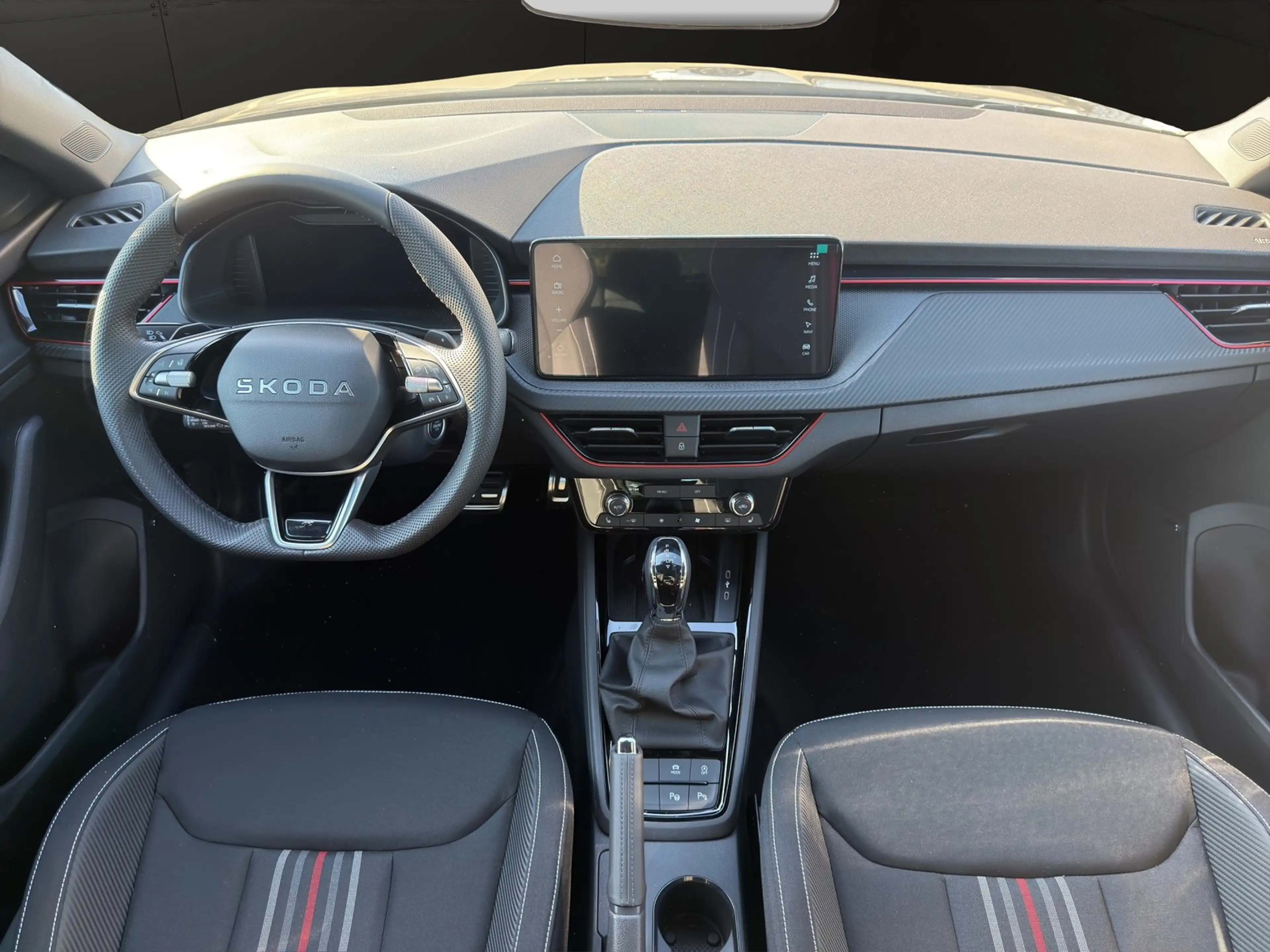 Skoda Scala 1.5 TSI Monte Carlo DSG AHK+ACC+NAVI — photo 8