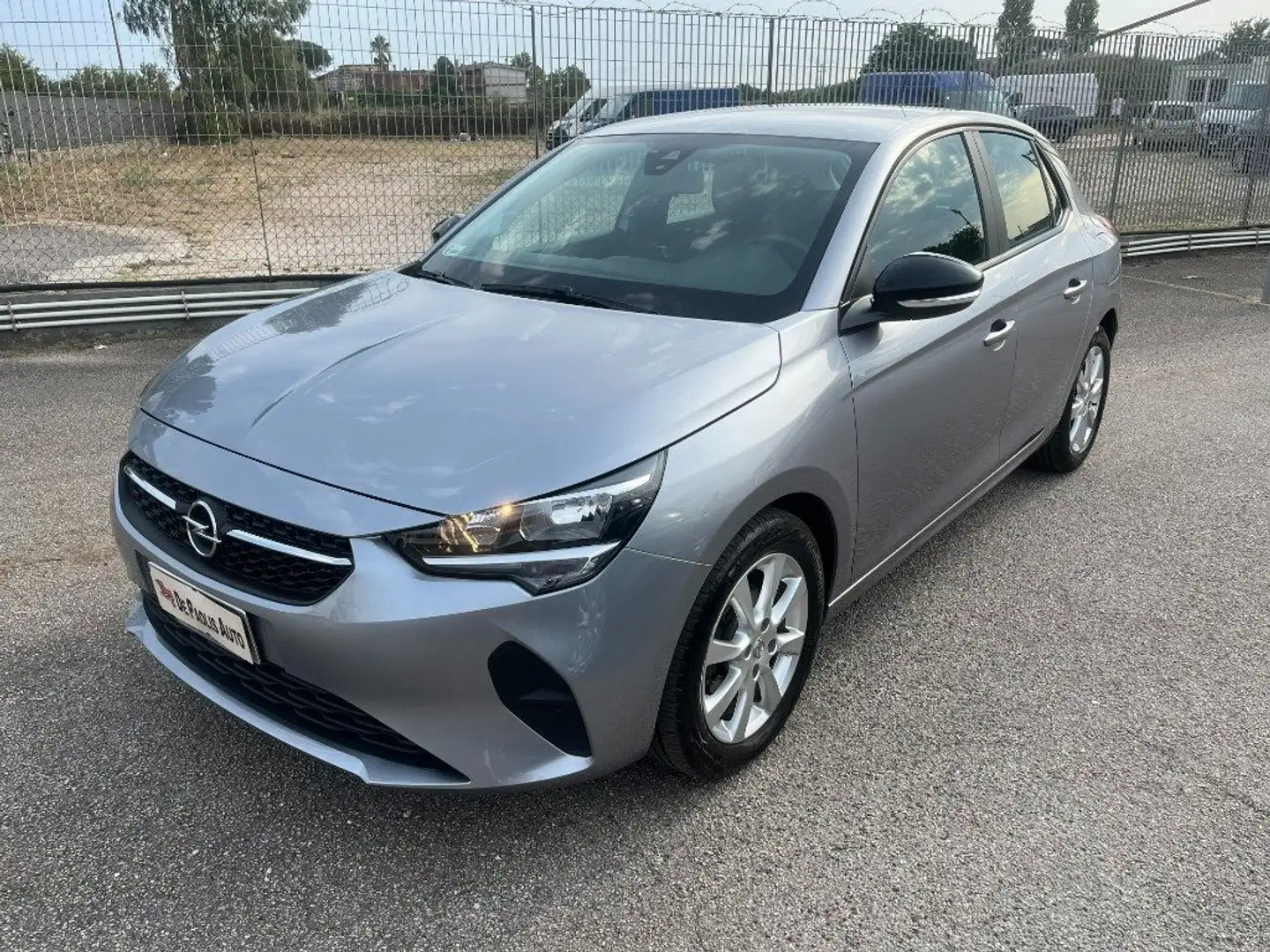 Opel Corsa 1.2 Elegance Retrocamera Gris - 1