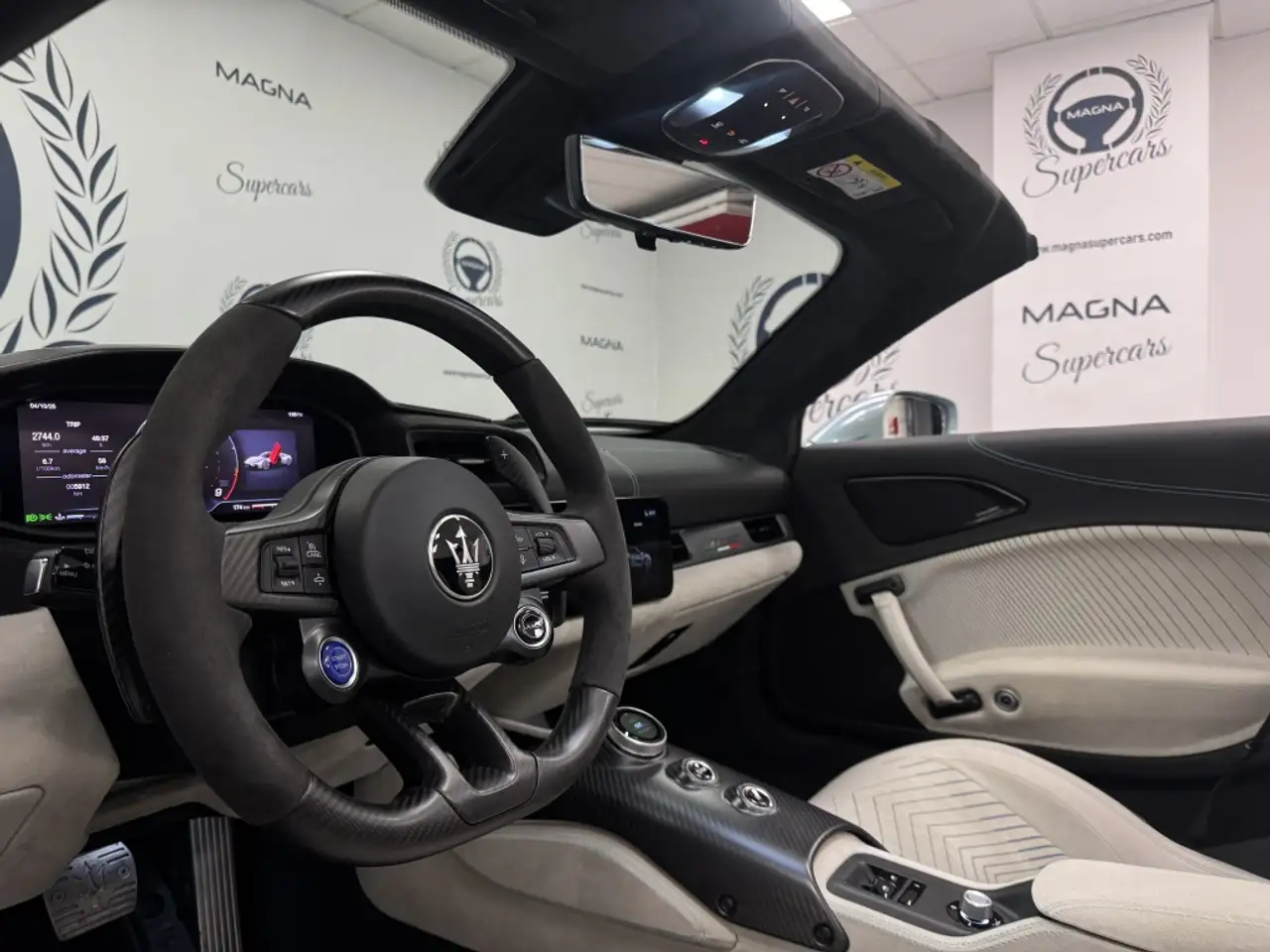 Maserati MC20 2023