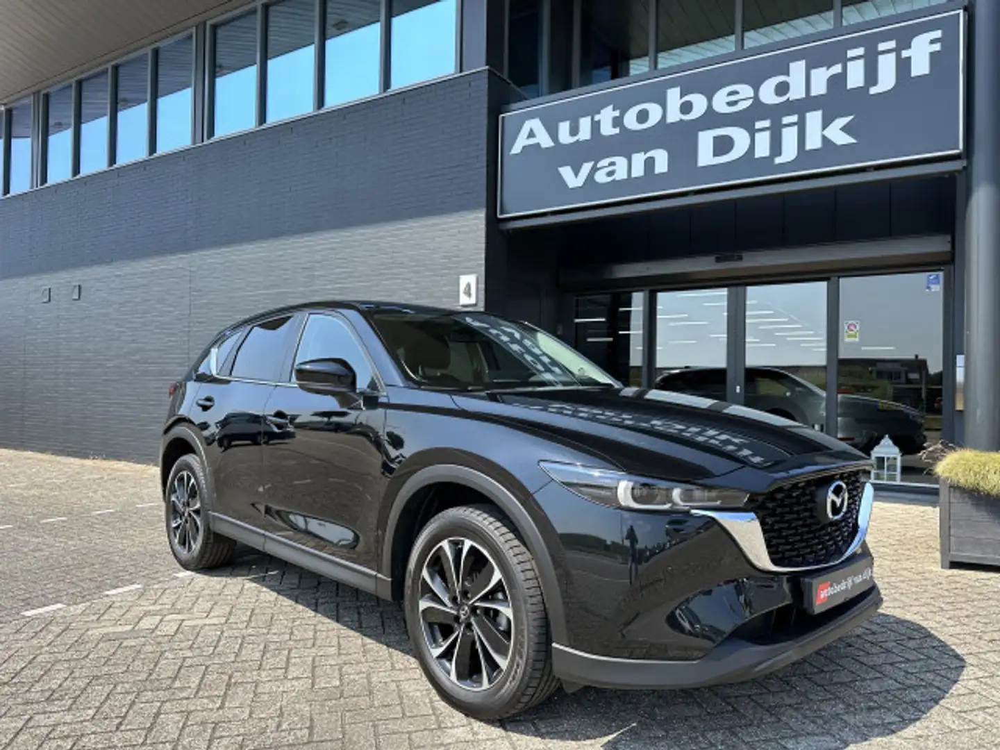 Mazda CX-5 2.0 Navi 360Camera El.Klep 19Inch Schwarz - 1