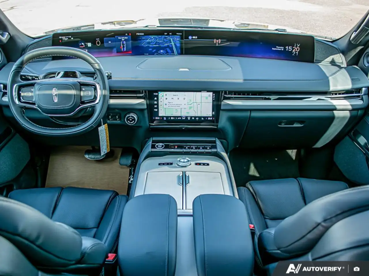 Lincoln Navigator снимка Lincoln Navigator