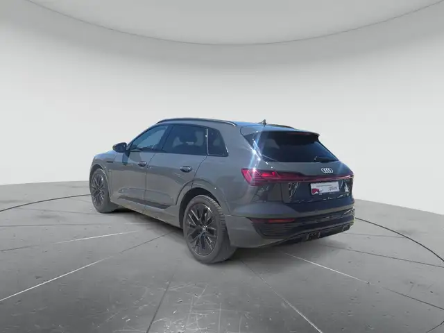 Audi Q8 E-Tron view 3