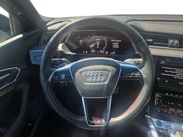 Audi Q8 E-Tron view 13