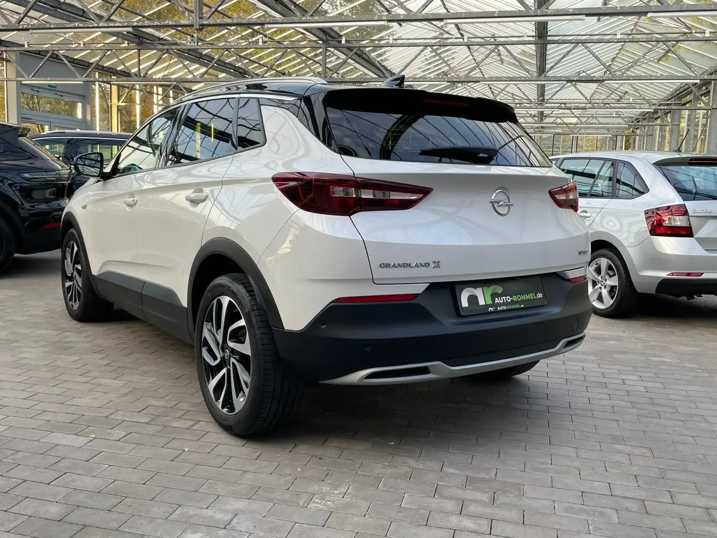 Opel Grandland X Grandland(X) Ultimate Voll 360° Denon Sitzbelüft Weiß - 2