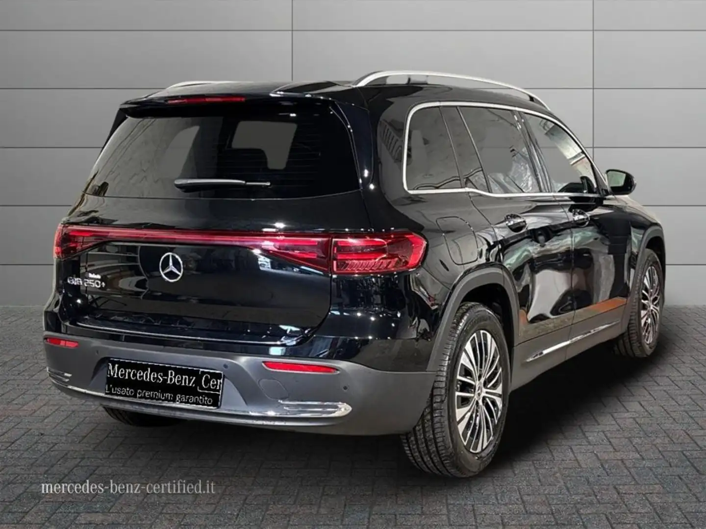 Mercedes-Benz EQB 250 + Electric Art Advanced Plus Nero - 2