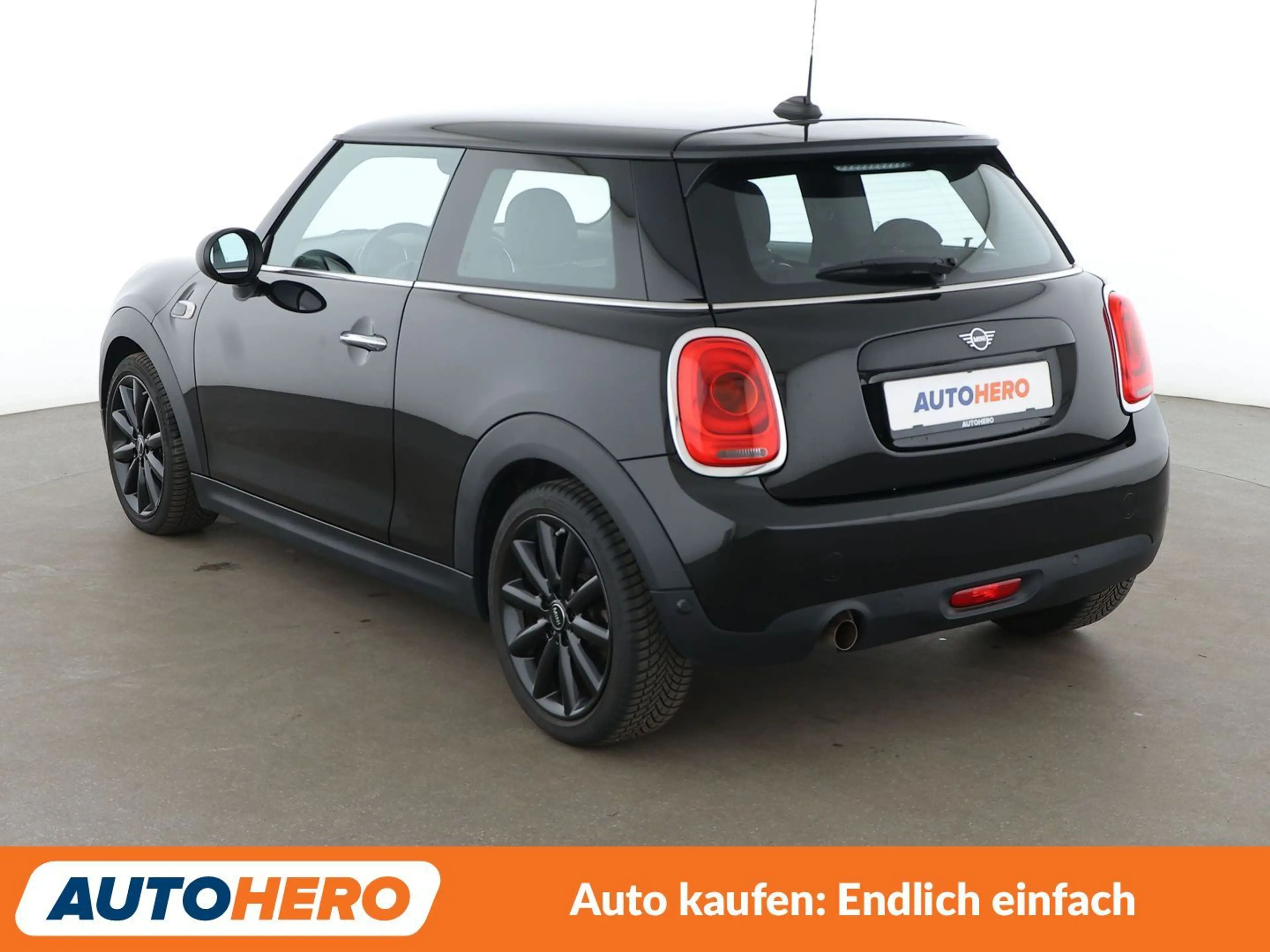 MINI One One Aut.*TEMPO*PDC*SHZ*KLIMA*GARANTIE* — photo 4