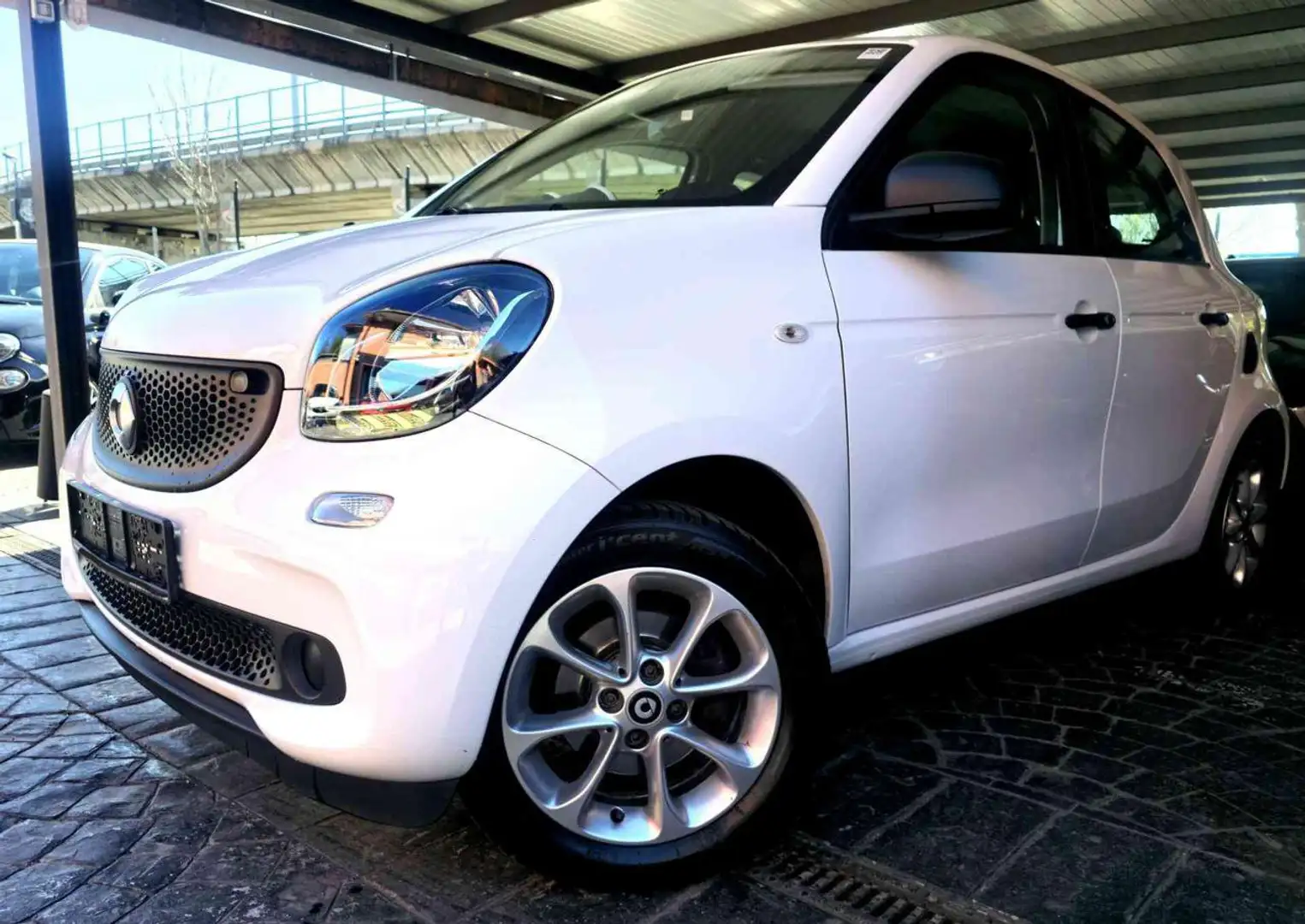 smart forFour TOTAL WHITE OTTIME CONDIZIONI UNIPRO! 70 1.0 Blanco - 2
