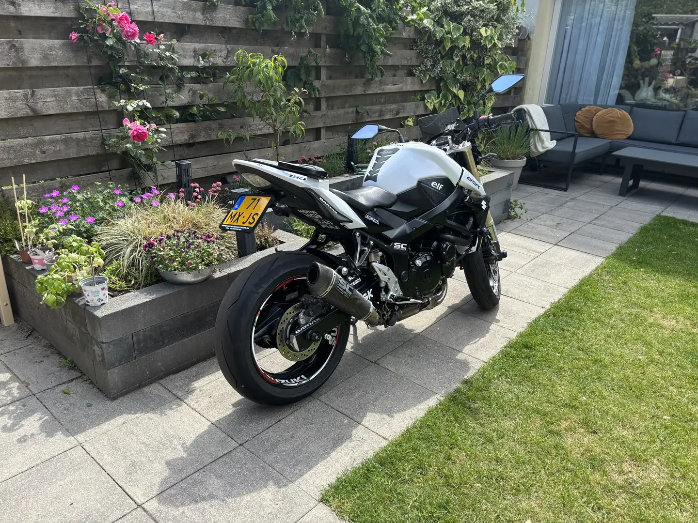 Suzuki GSR 750 ABS 2011 - 2