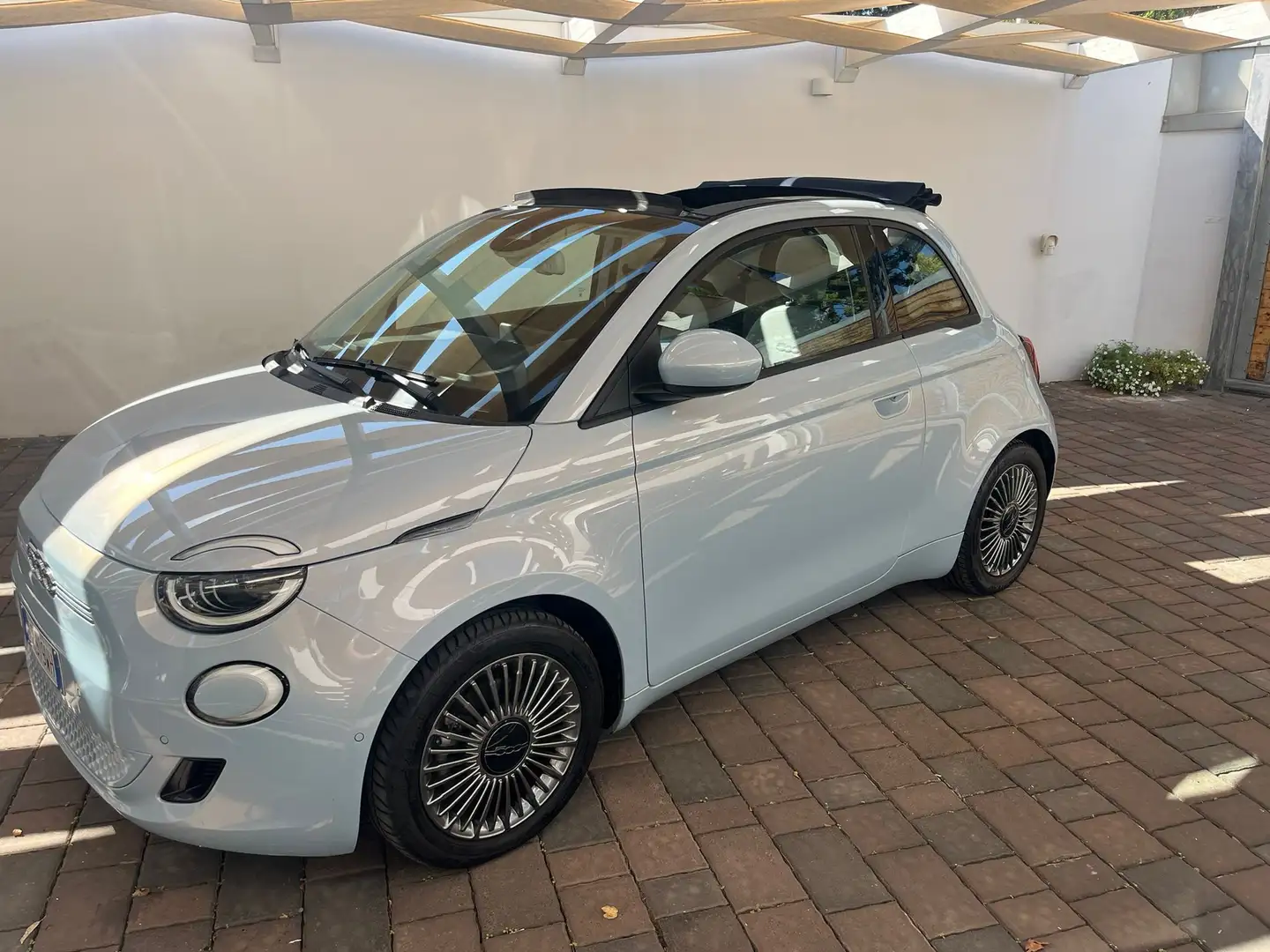 Fiat 500e 500e Cabrio Cabrio 42 kWh Icon - 1